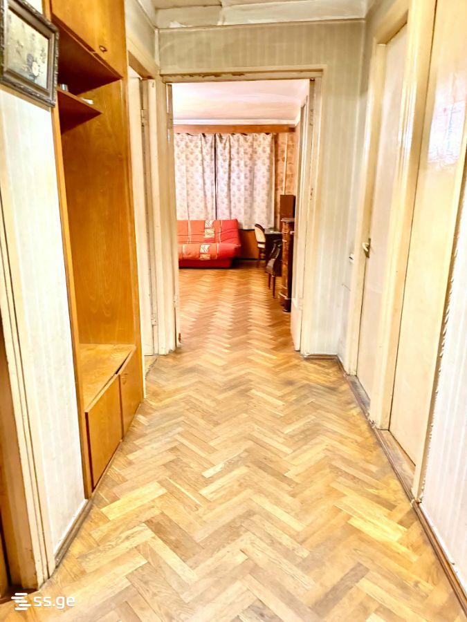 s. cincadze st 32 - 3 rooms