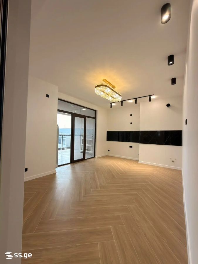 chkondideli st. . - 2 rooms