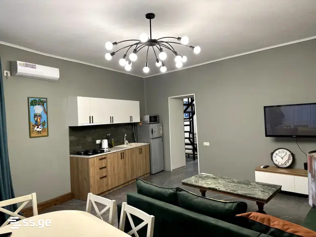 toidze st. - 4 rooms