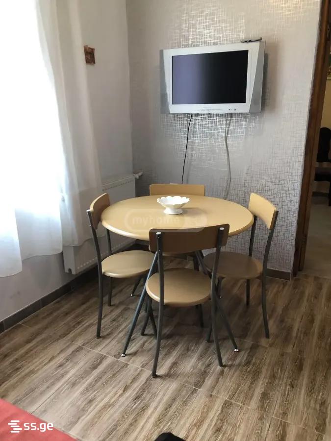 Sh. Rustaveli Ave. - 3 rooms