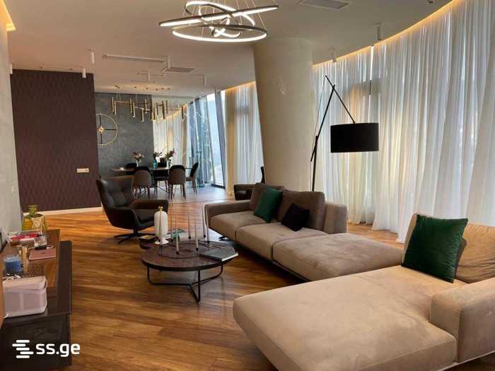 m. aleksidze st. 12 - 3 rooms