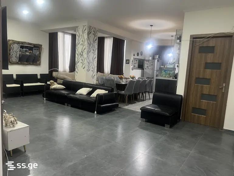 New Khevni st. 4 - 5 rooms