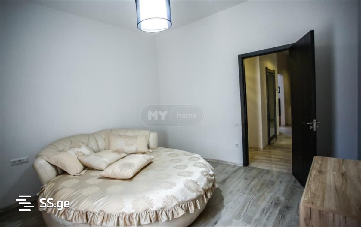 Zura Sakandelidze st. - 5 rooms