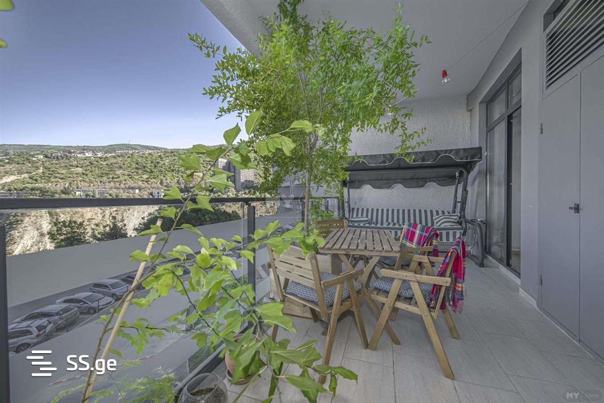 universiteti st. - 4 rooms