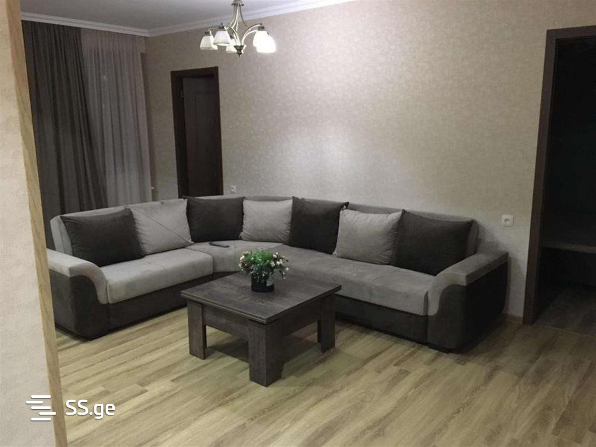 Tinatini st. 1 - 3 rooms