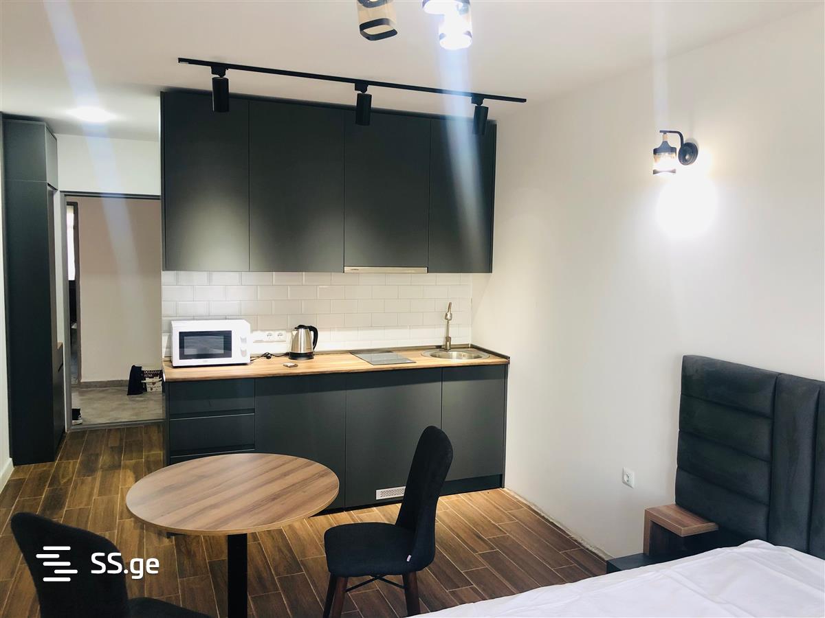 Andria Pirveltsodebuli highway 39 - 1 rooms