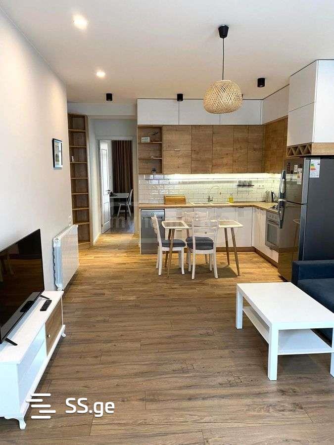 Tinatini st. - 3 rooms