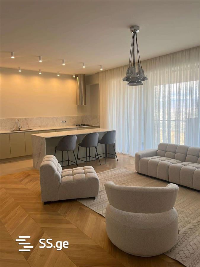 Lisi lake - 3 rooms