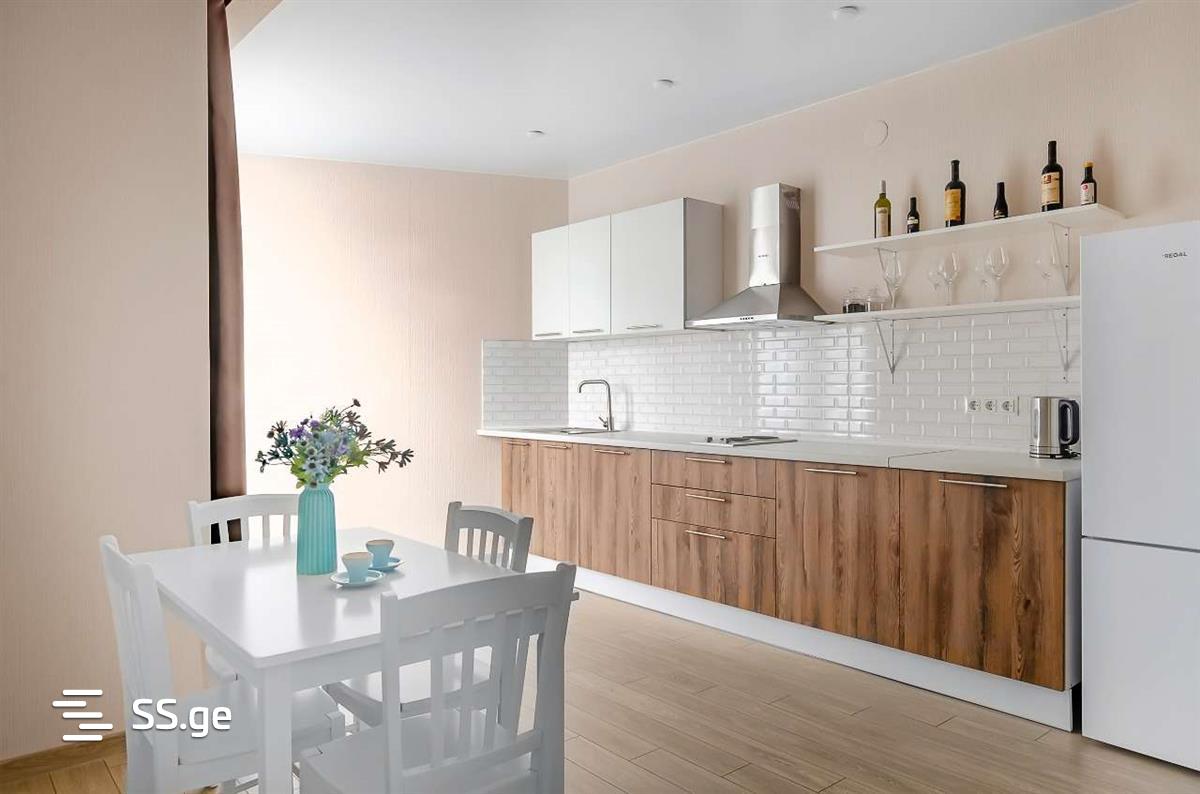 Tamar Mepe Avenue 10 - 3 rooms