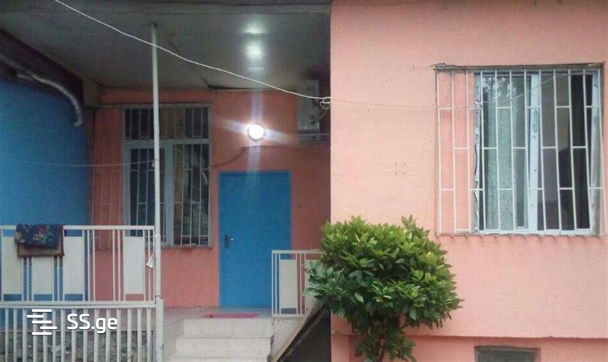 cinamdzgrishvili st. 119 - 3 rooms