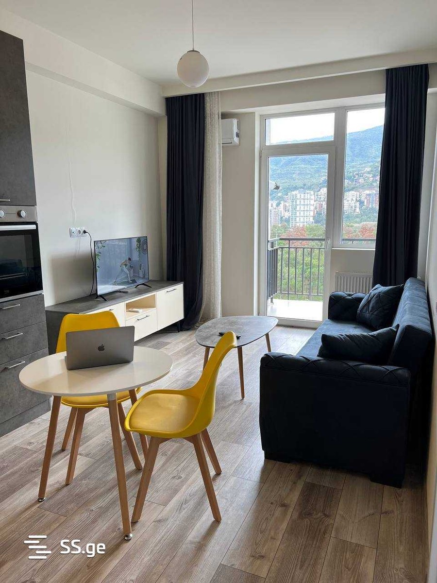 j. nadiradze 1 - 2 rooms