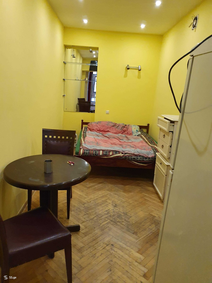 chovelidze st. 22 - 1 rooms