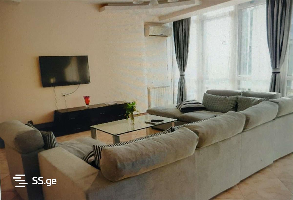 barnovi st. - 5 rooms