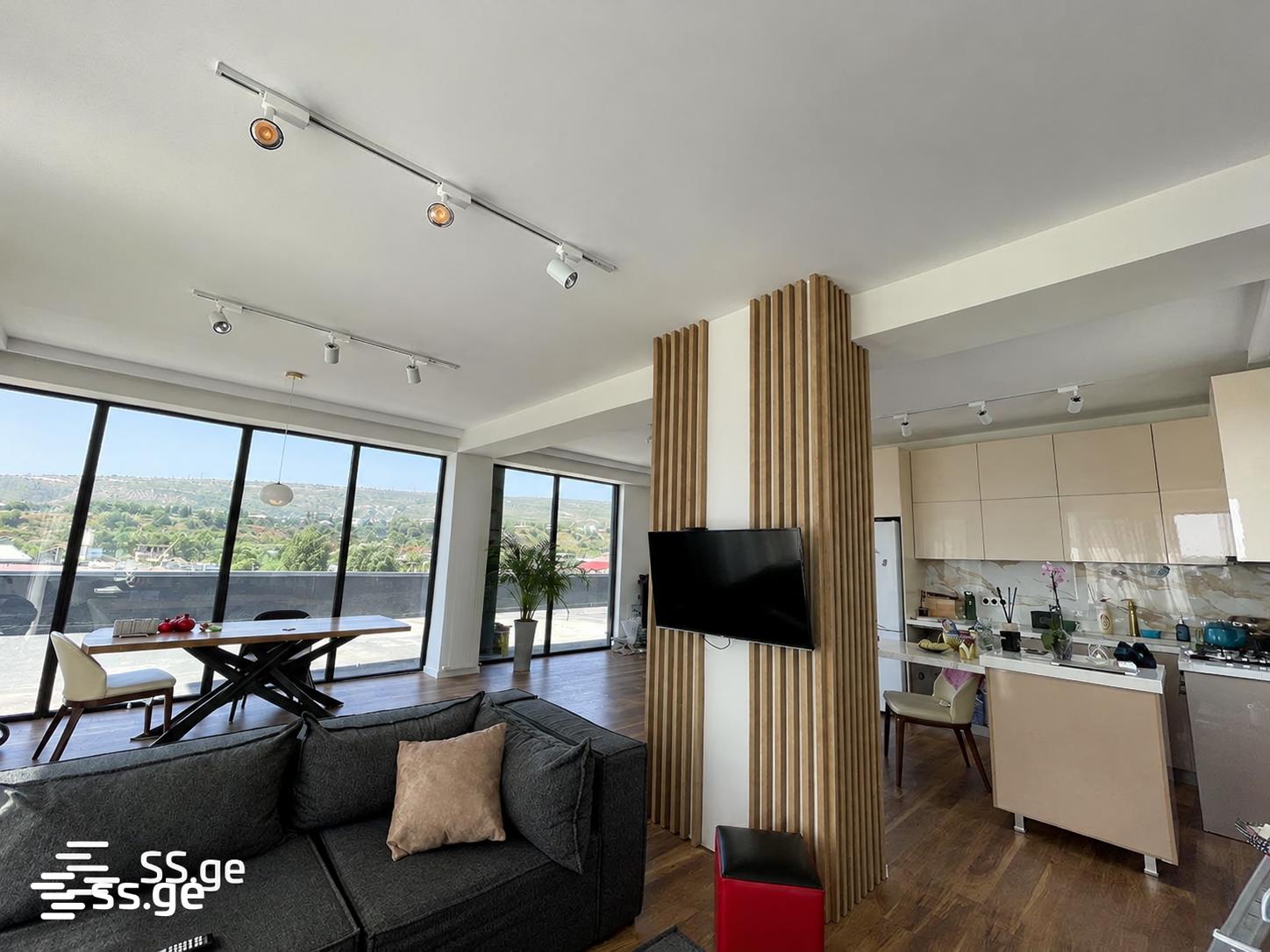 Andronikashvili st. - 5 rooms