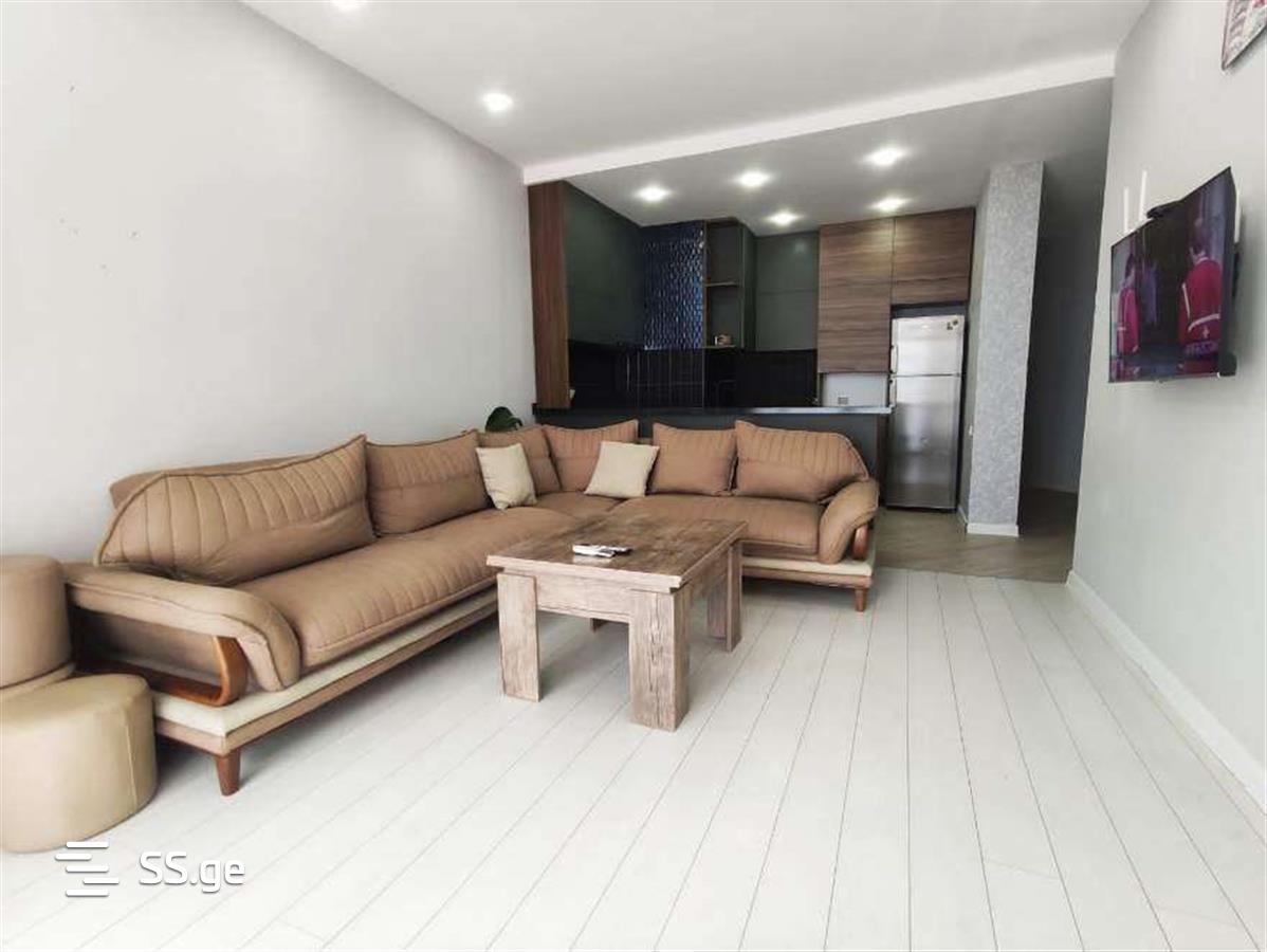 Chavchavadze st. 1 - 4 rooms