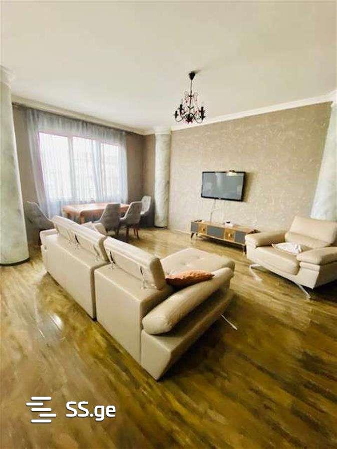 a.wereTlis avenue - 3 rooms