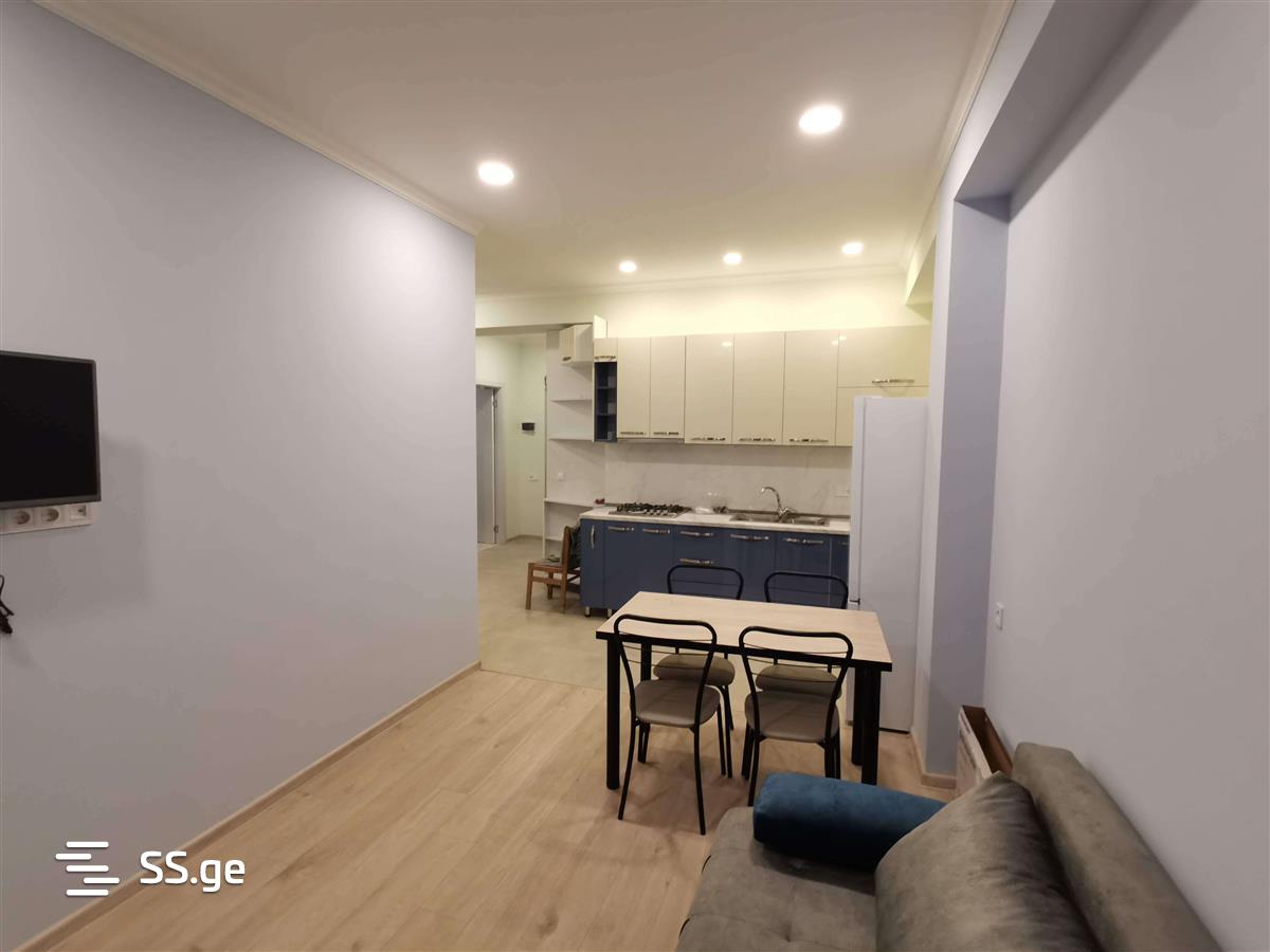 kindzmarauli st. 15 - 2 rooms