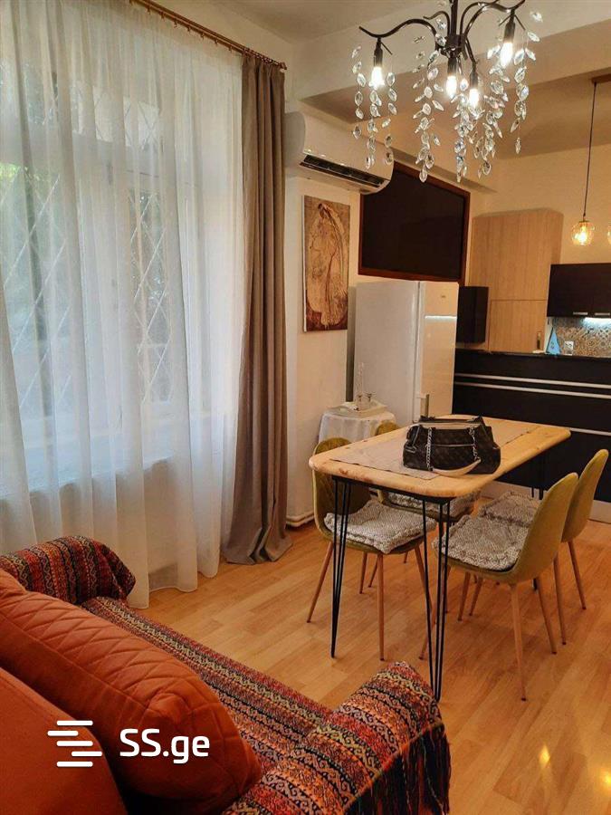 paliashvili st. 9 - 3 rooms