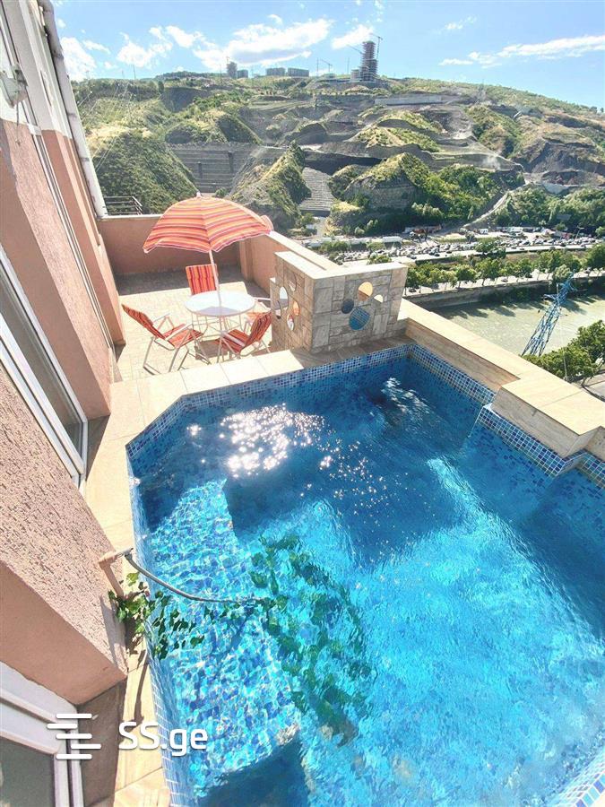 samtredia st. 50 - 7 rooms