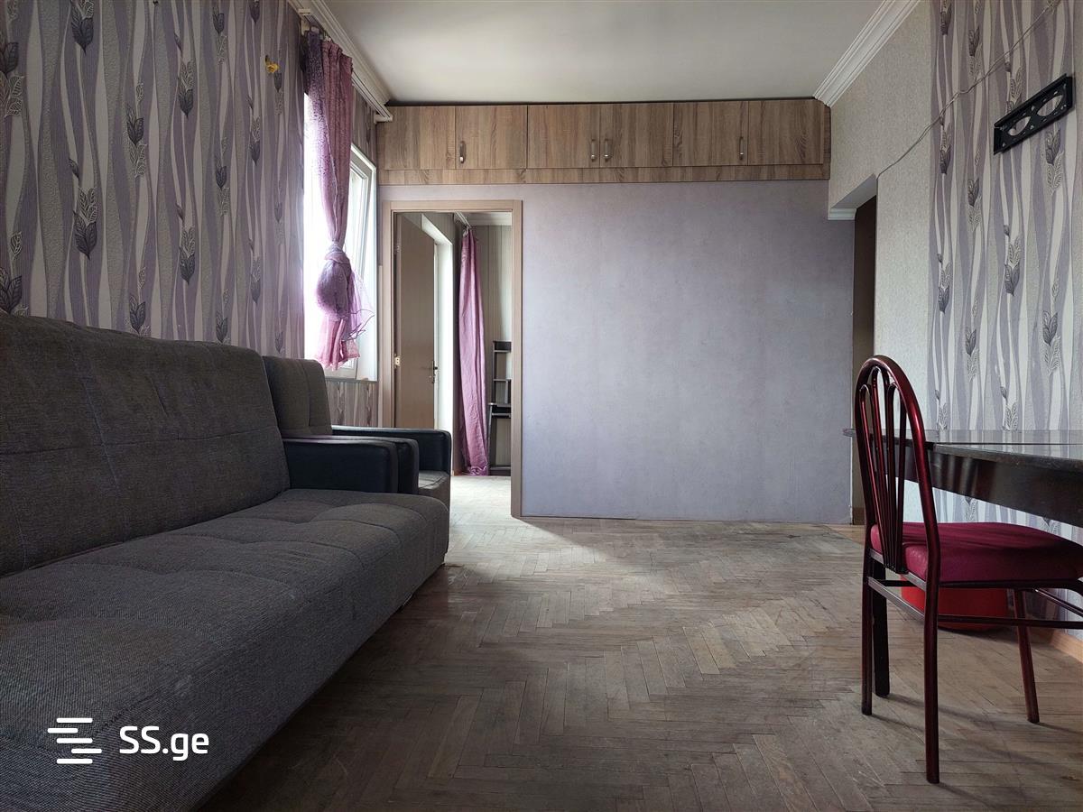 9 - 2 rooms