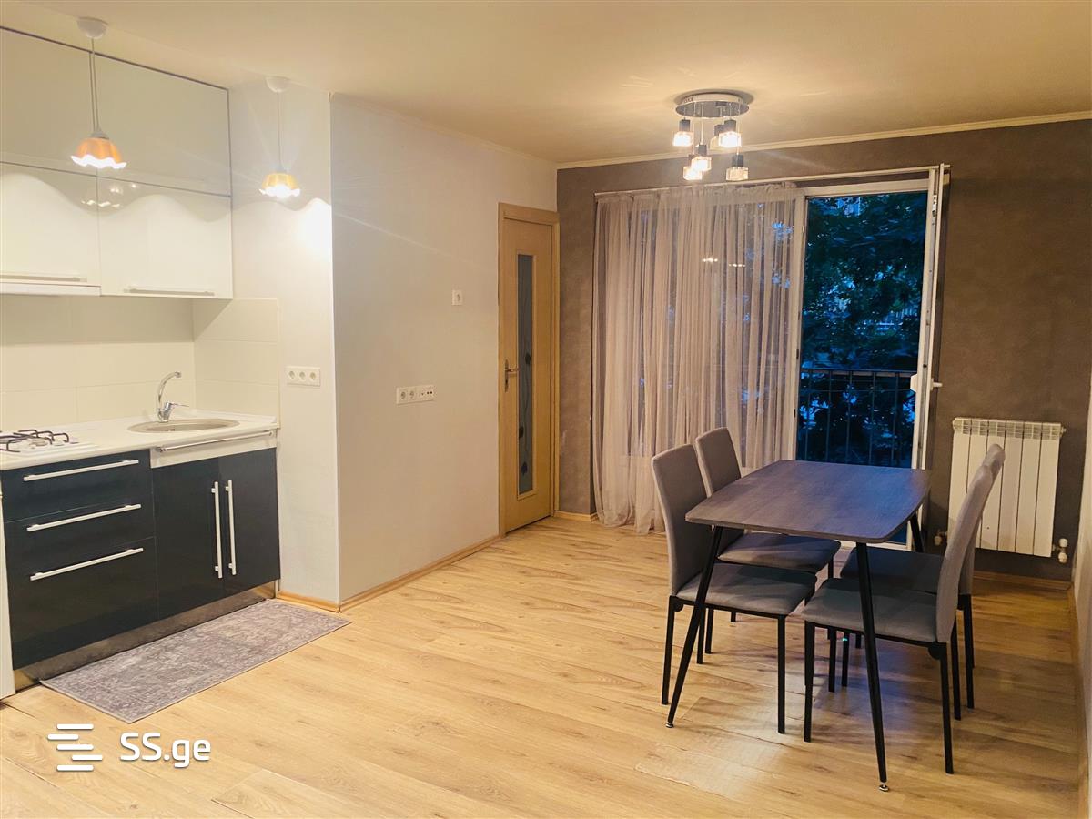 bulachauri st. 3 - 3 rooms