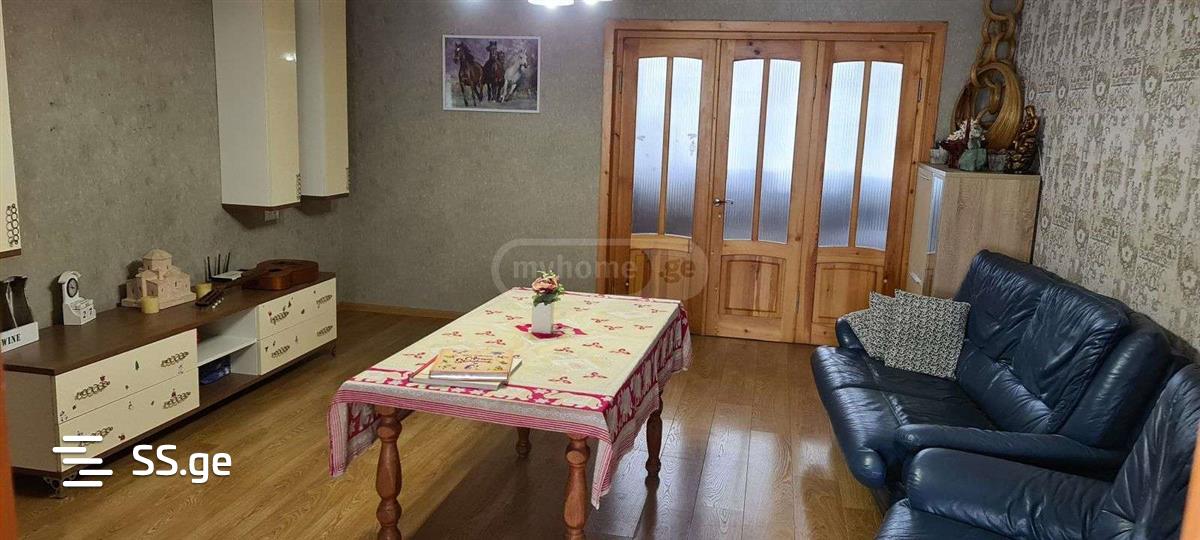 ioane petritsi st. - 5 rooms