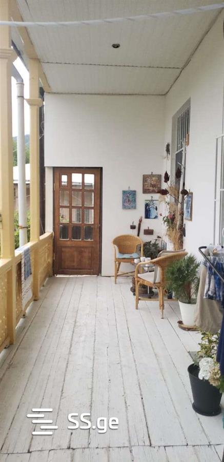 cinamdzgrishvili st. 37 - 2 rooms