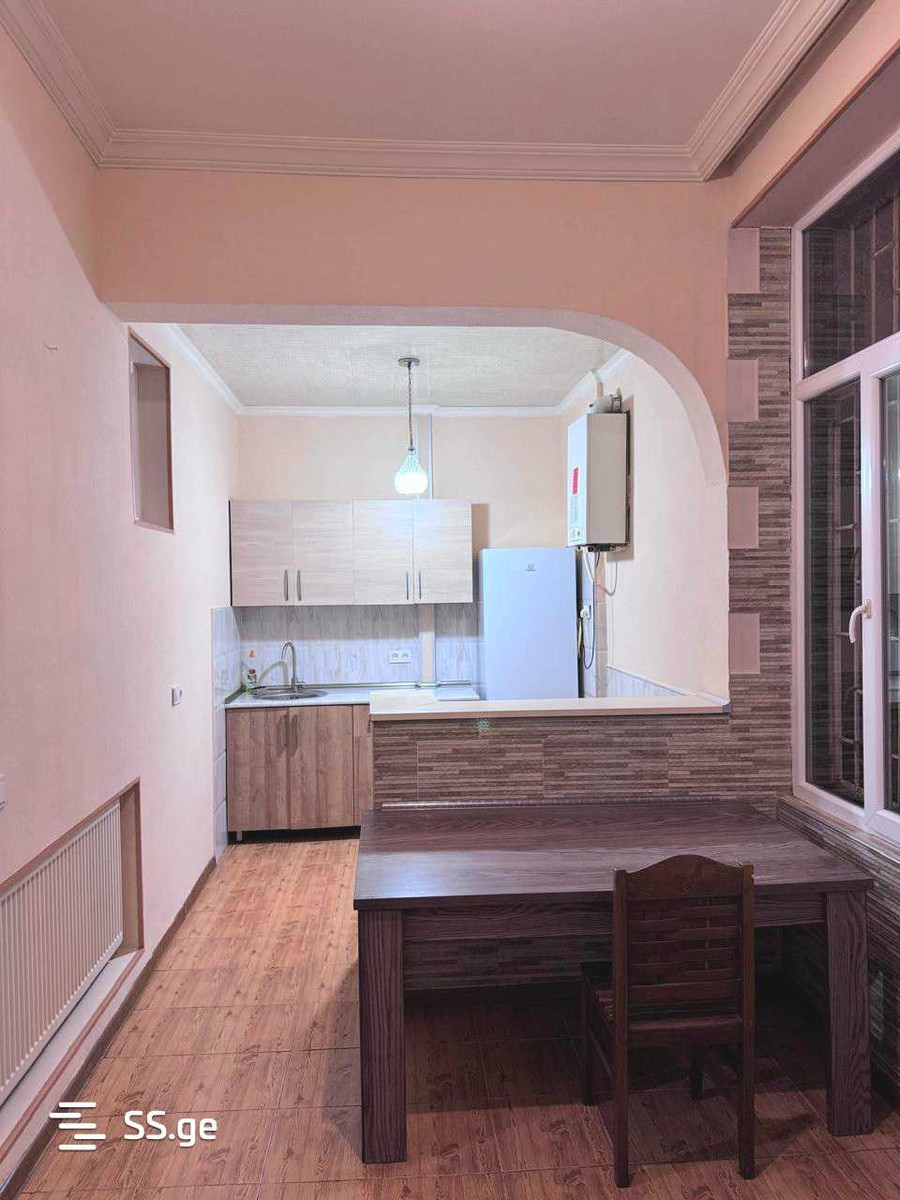 kandelaki st. 2 - 3 rooms