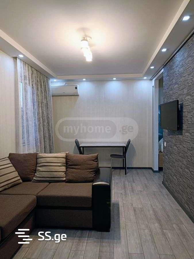 Beri Gabriel Salosi Ave. - 3 rooms