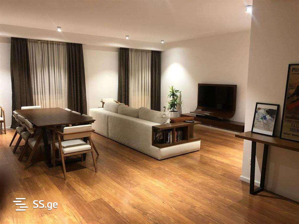 mckheta st. - 4 rooms