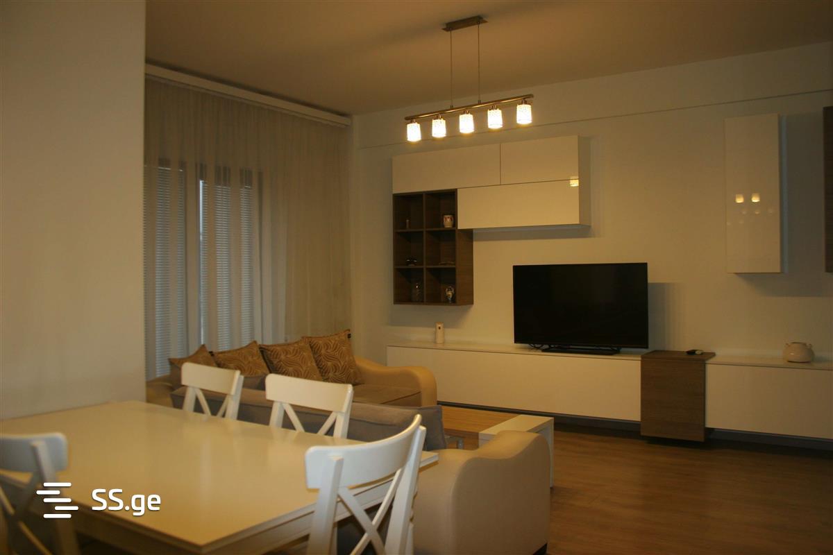 nucubidze st. 82 - 3 rooms