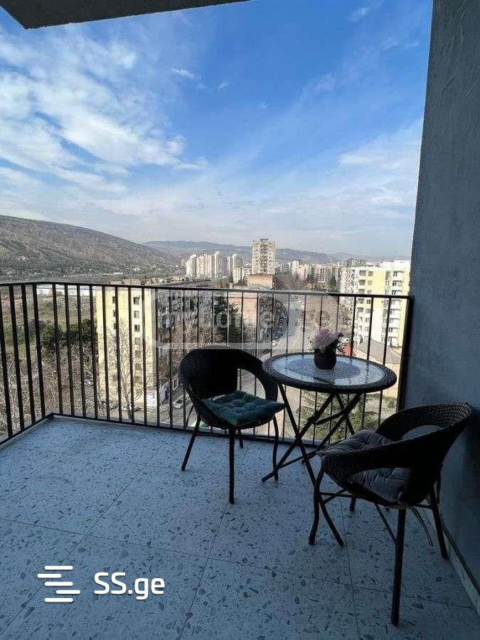 Beri Gabriel Salosi Ave. - 3 rooms