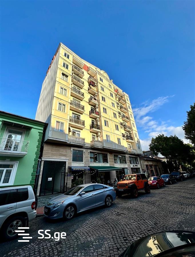 Sh. Rustaveli Ave. 13 - 3 rooms