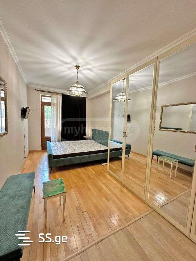janashia st. - 4 rooms