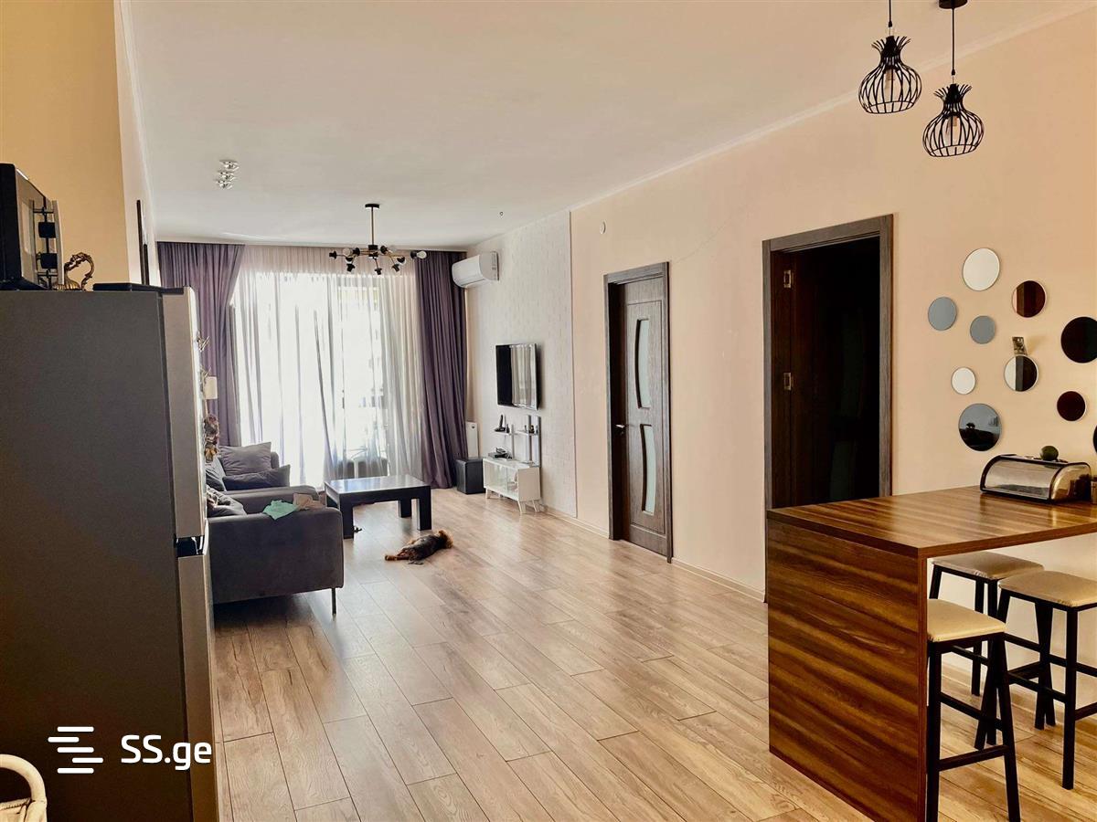 aslanidi st. 1 - 3 rooms