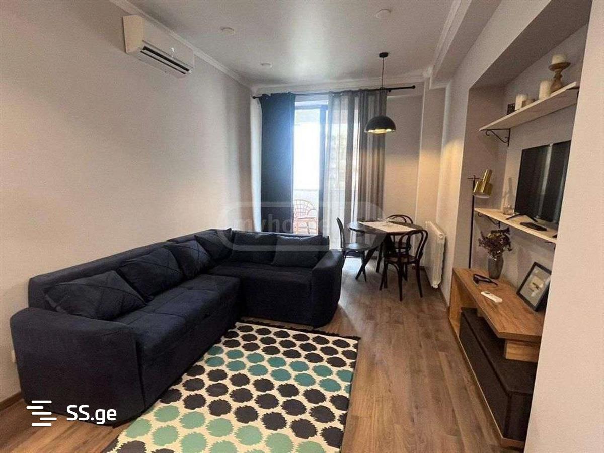 barnovi st. - 2 rooms