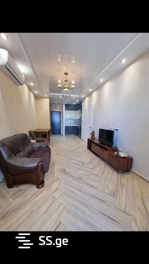 8 - 3 rooms