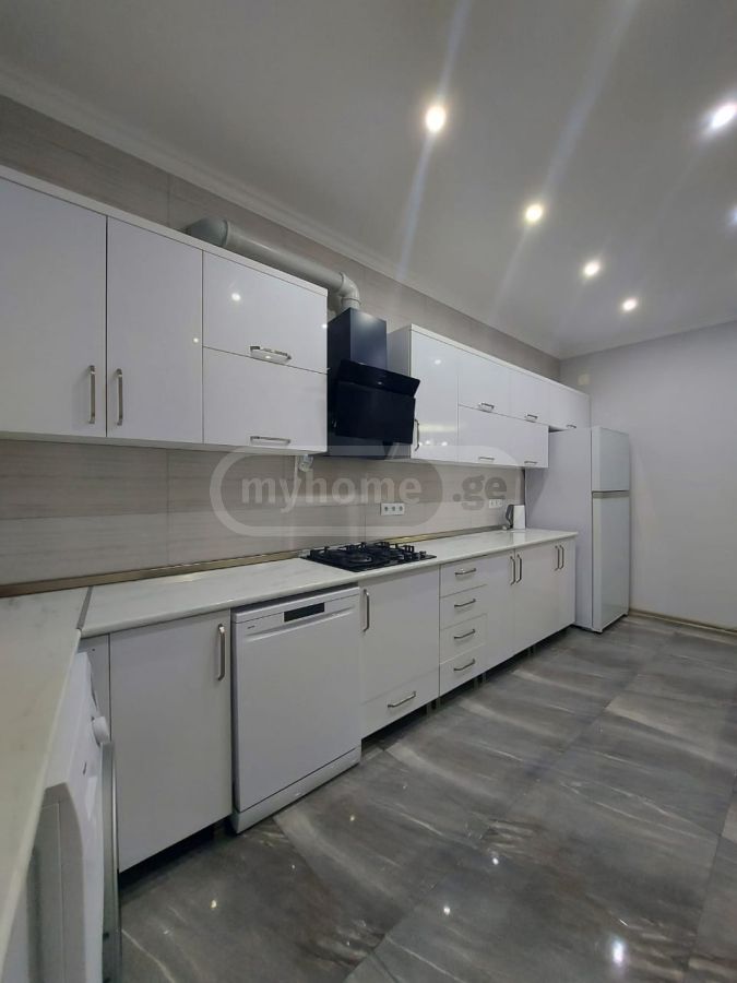 ჯავახიშვილის ქ.  - 4 rooms