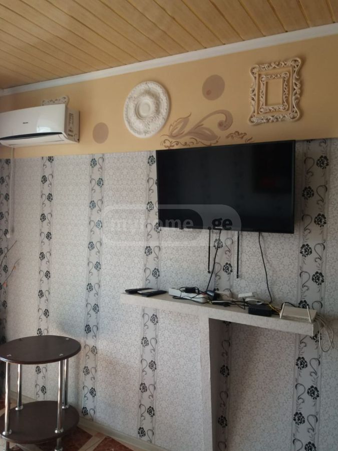 პლეხანოვი გ. ქ.  - 3 rooms