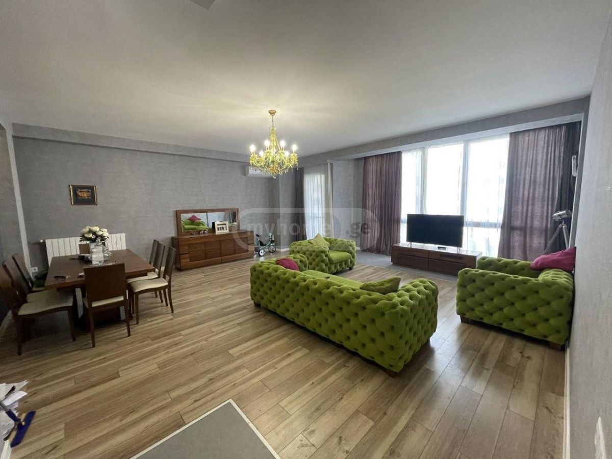 მიცკევიჩი ა. ქ.  - 4 rooms