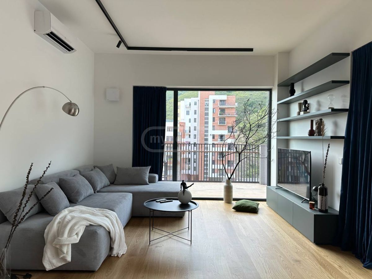 ღოღობერიძე ნ. ქ.  - 3 rooms
