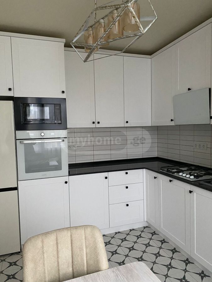 ოსტროვსკი ა. ქ.  - 3 rooms