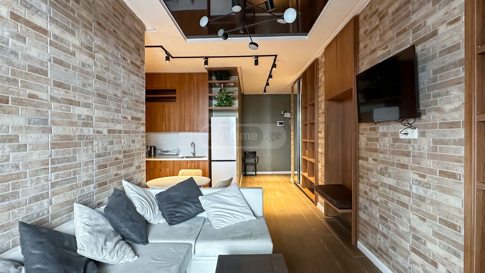 ჟვანია ნ. ქ.  - 3 rooms