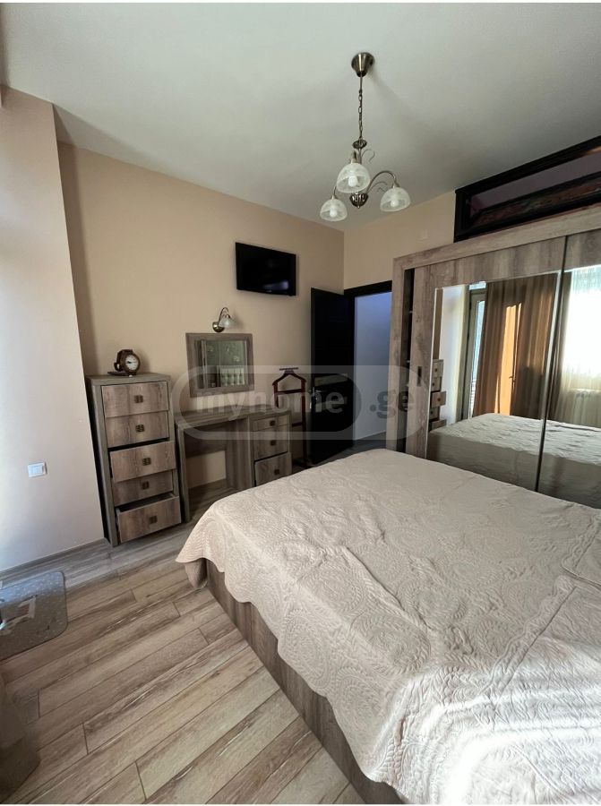 გორგასალი ვ. ქ.  - 3 rooms