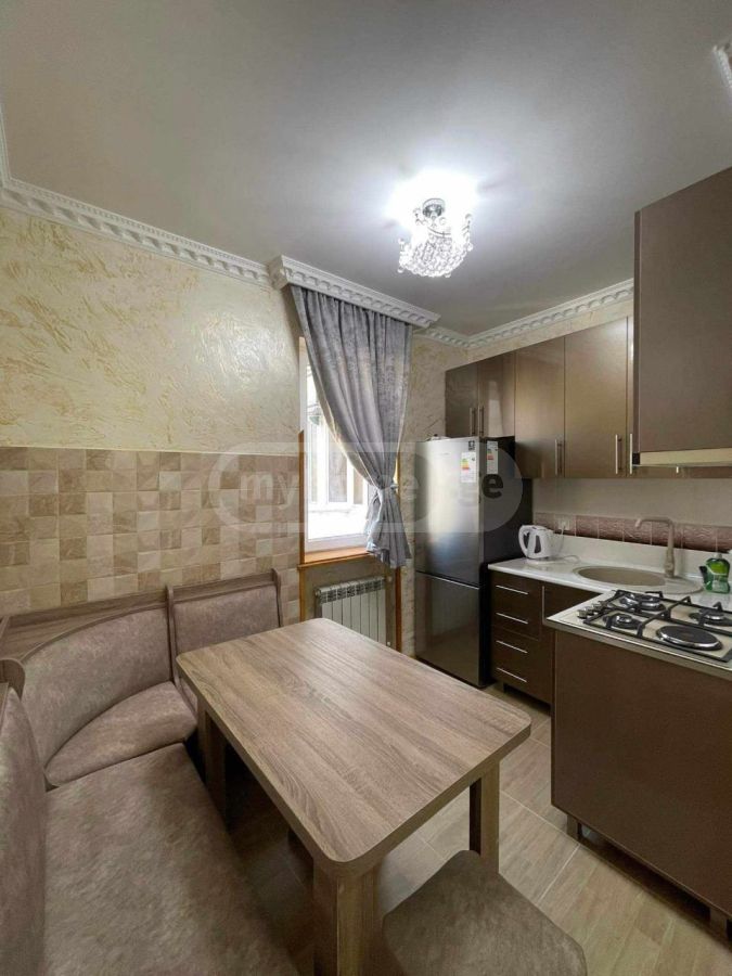ბუხაიძის ქ.  - 2 rooms