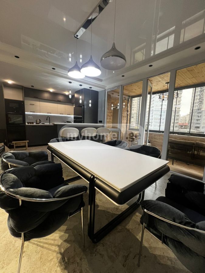 აბუსერიძე ტ. ქ.  - 3 rooms