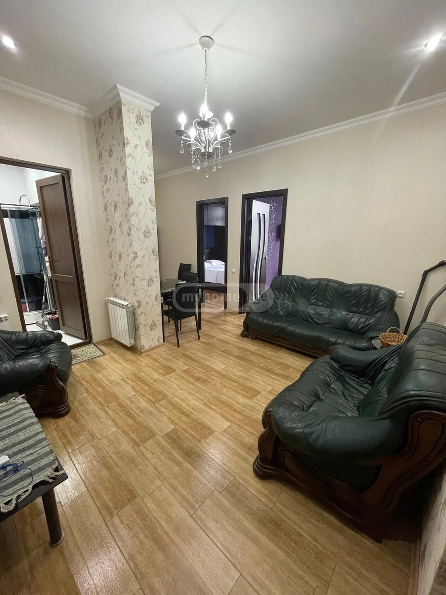 ფარნავაზ მეფის ქ. 121 - 3 rooms