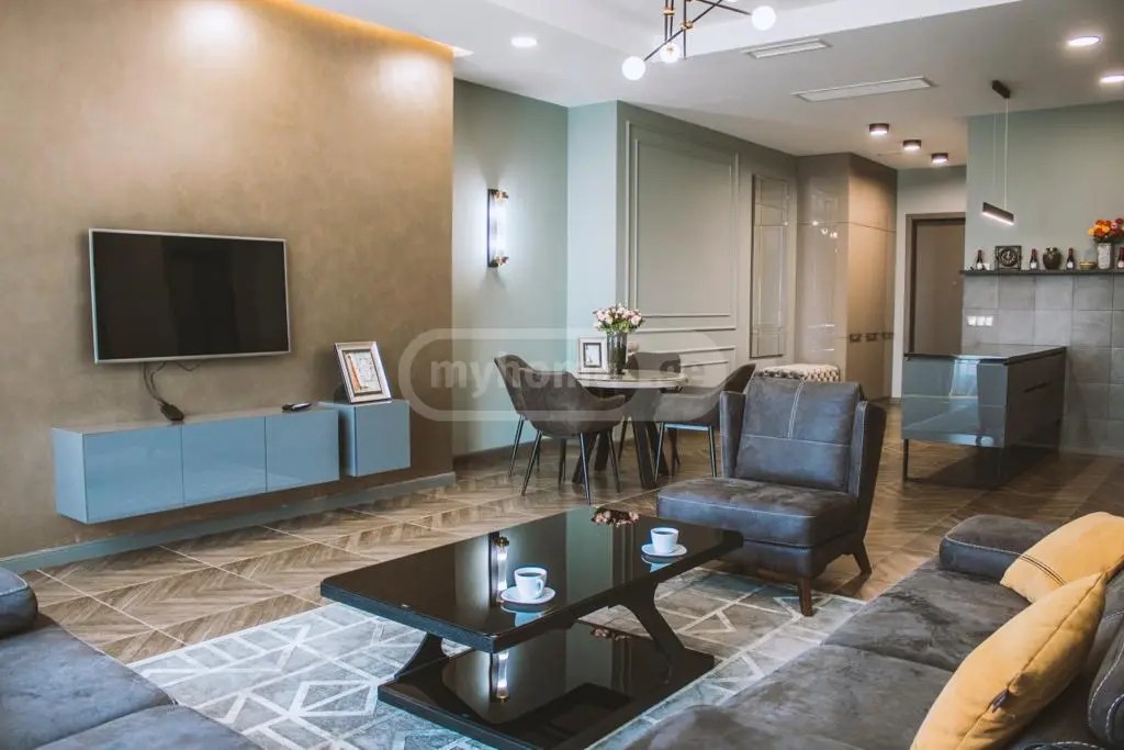 ალექსიძე მ. ქ. 12 - 3 rooms