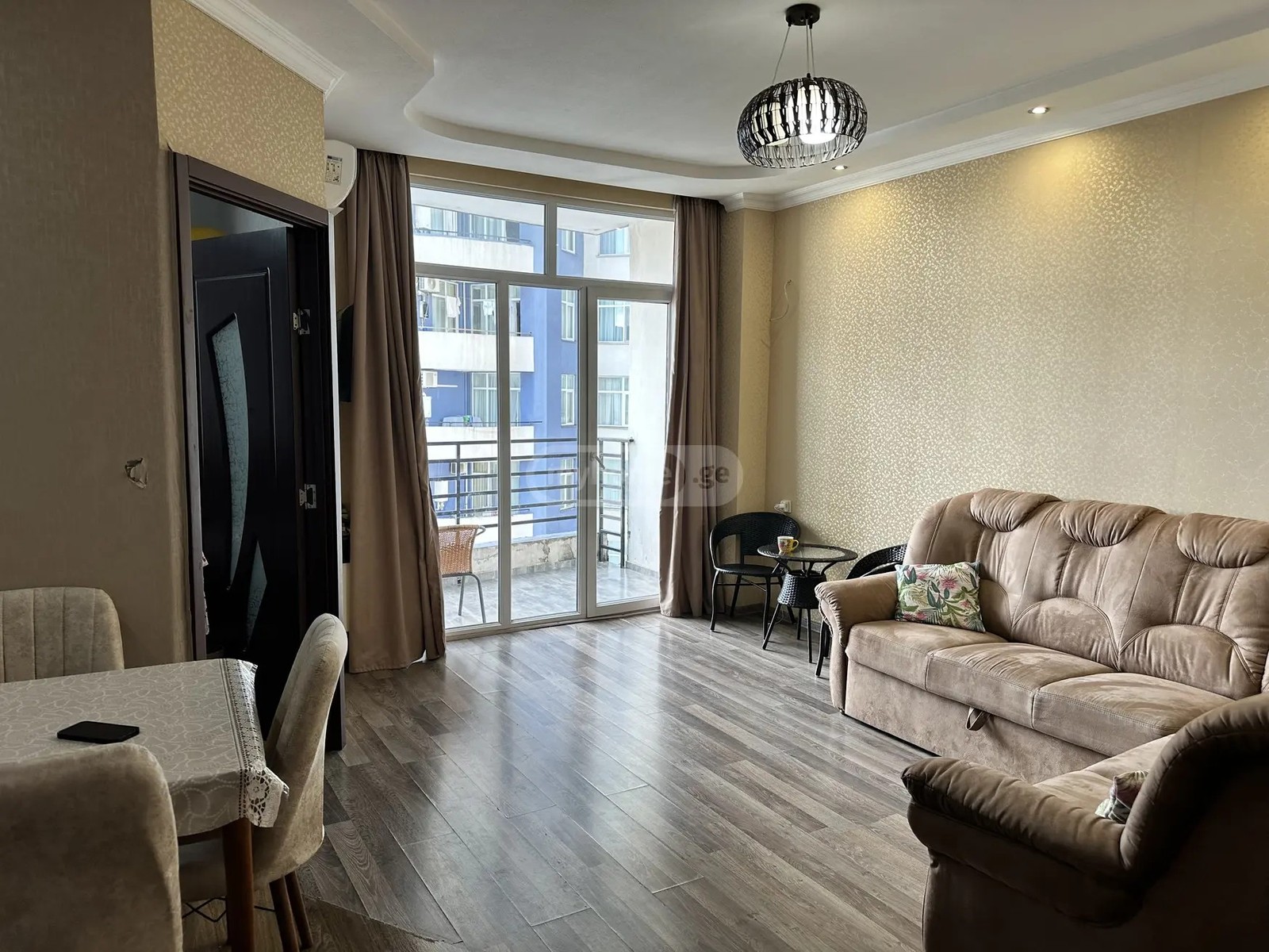 ფიროსმანი ნ. ქ. 18 - 2 rooms