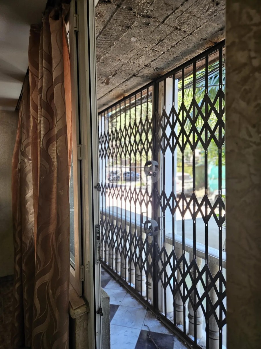 ჭავჭავაძის გამზ. 6 - 2 rooms